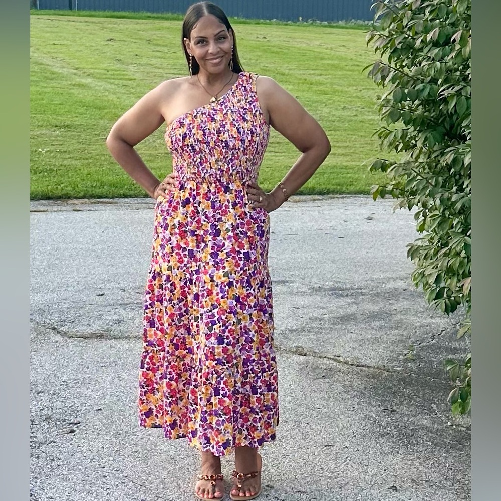 Floral One-Shoulder Dress - Picture 6 of 6
